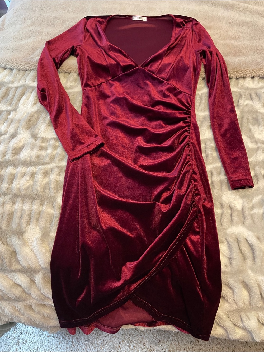 Burgundy Velvet Ruched Long-Sleeve Dress